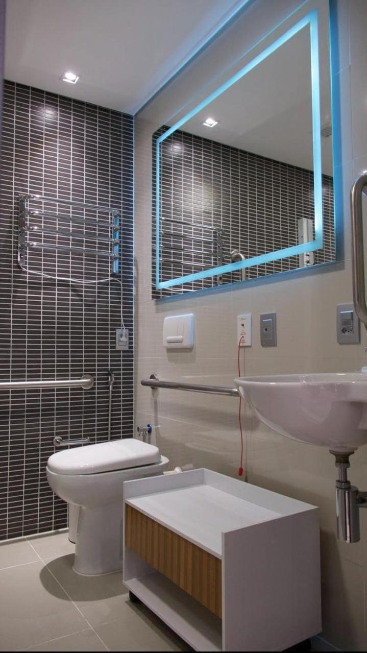Loft No Batel 4 Pessoas Apartamento